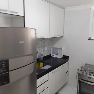  Apartamento Com Estacionamento, Telas Nas Varandas
